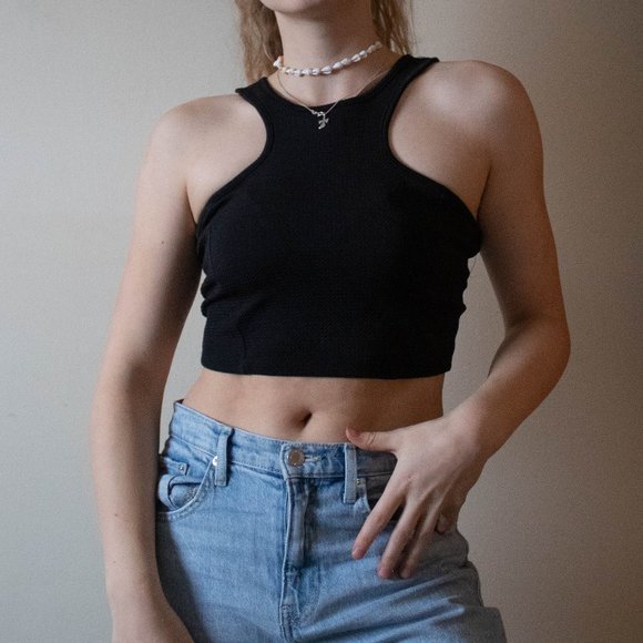 Black Tank - Picture 2 of 4